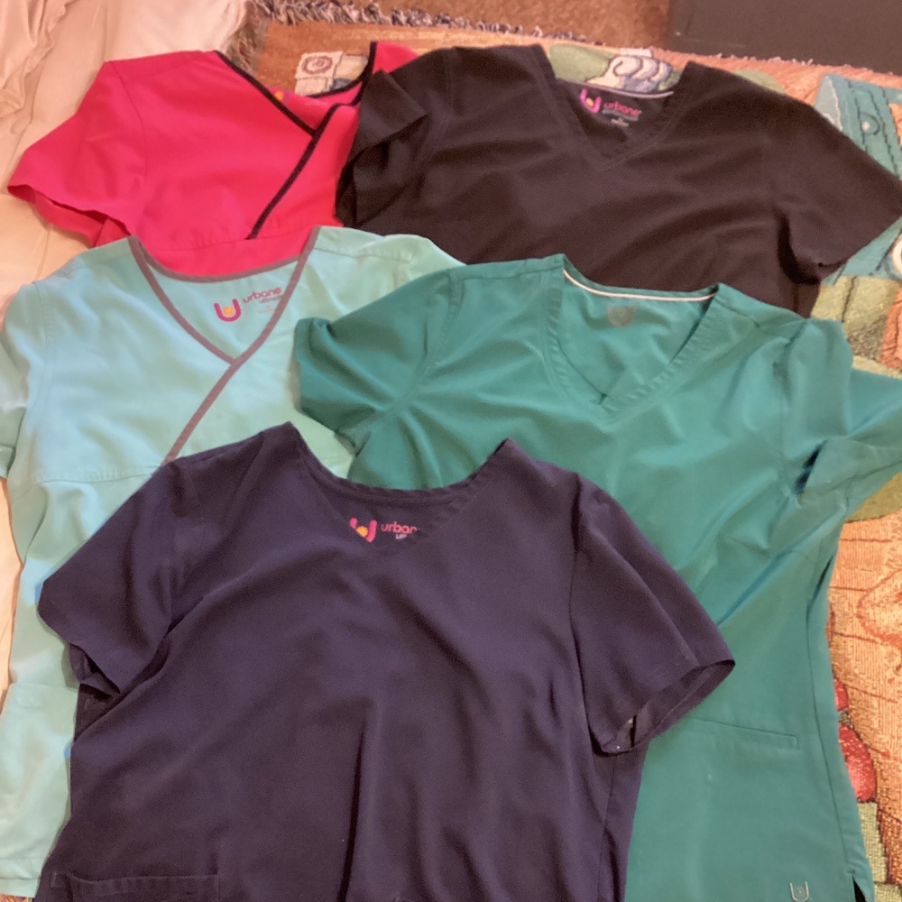 5 Urbane XL scrub tops